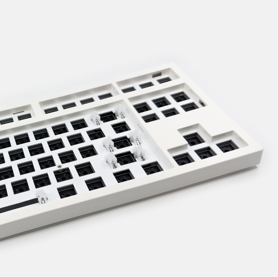 كيبورد ميكانيكي من اف إل سبورت | FL SPORT MK870 KEYBOARD - WHITE