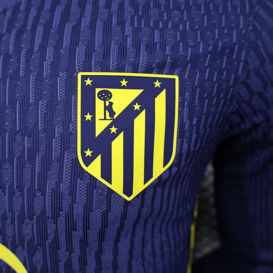 طقم اتلتيكو مدريد الاحتياطي 2025-2026 كم طويل