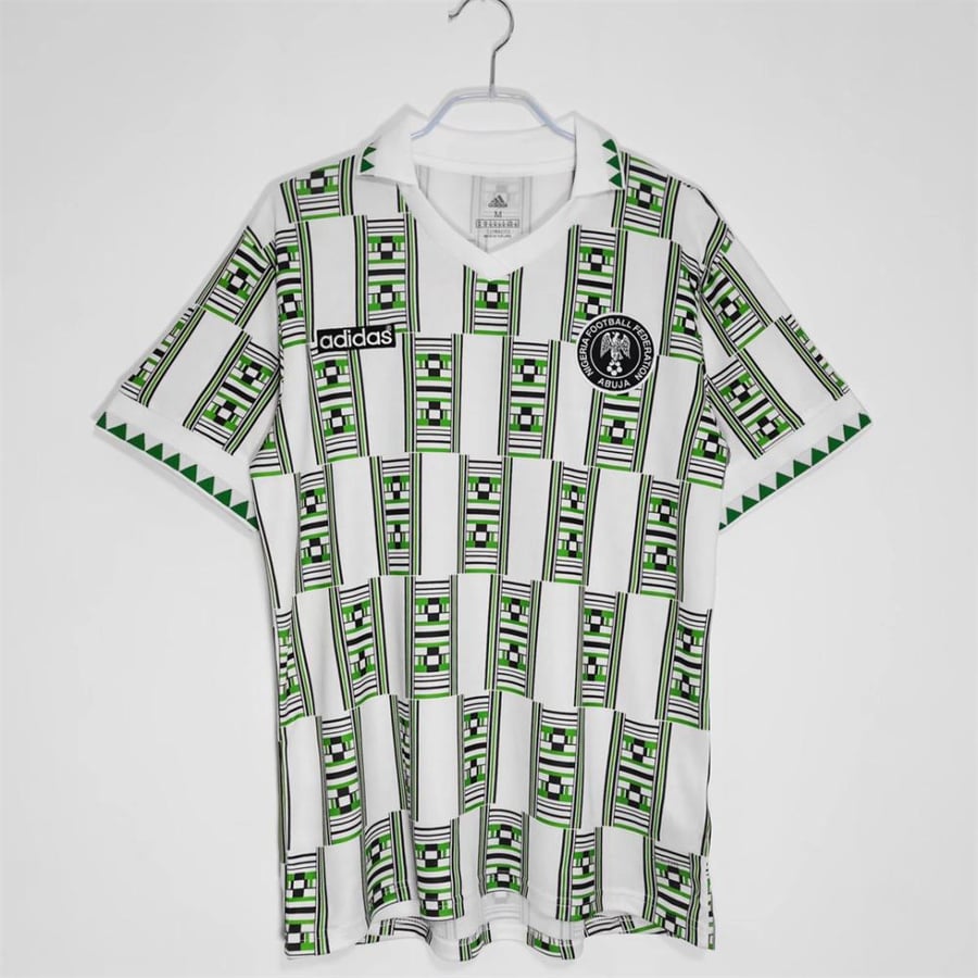 طقم منتخب نيجيريا موسم 1994 ابيض