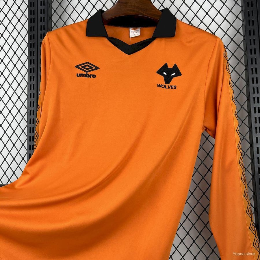 Wolverhampton set, 1980-1981 season, long sleeve