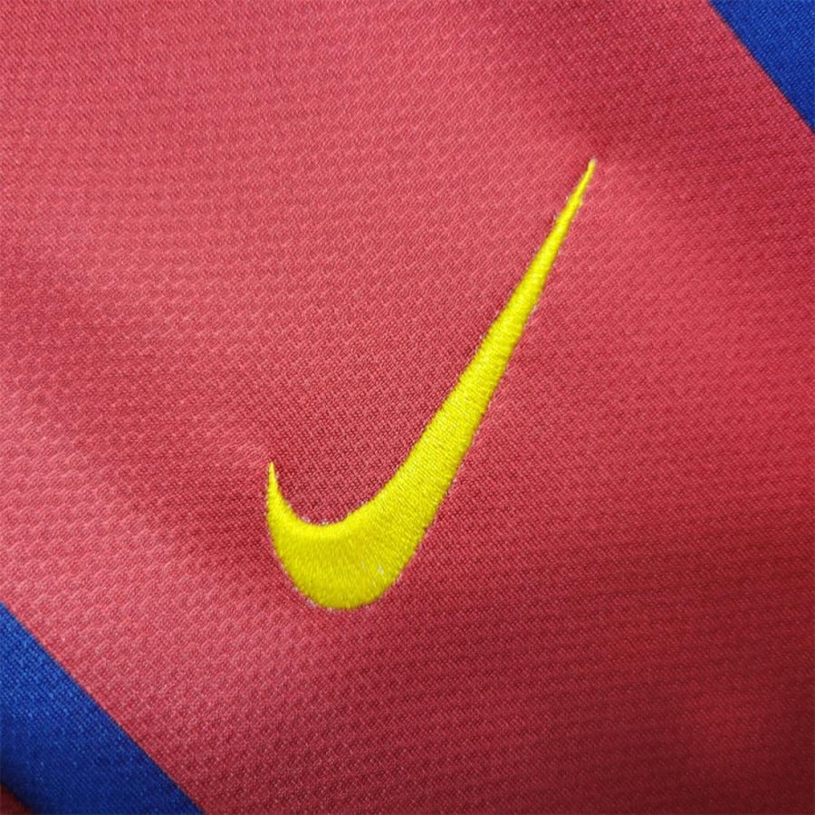 Barcelona team 2007-2008 season red