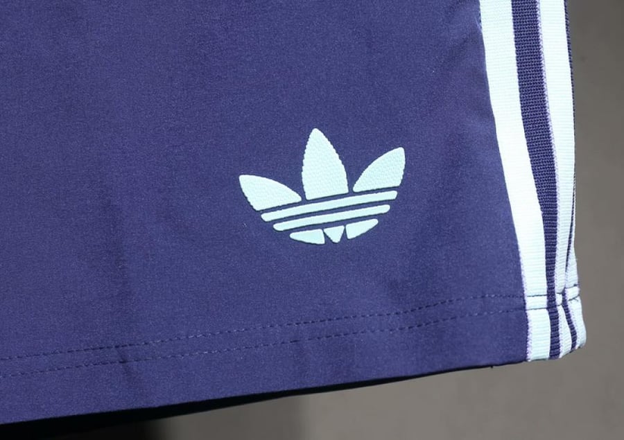 Arsenal third kit for the 2024-2025 season, long sleeve