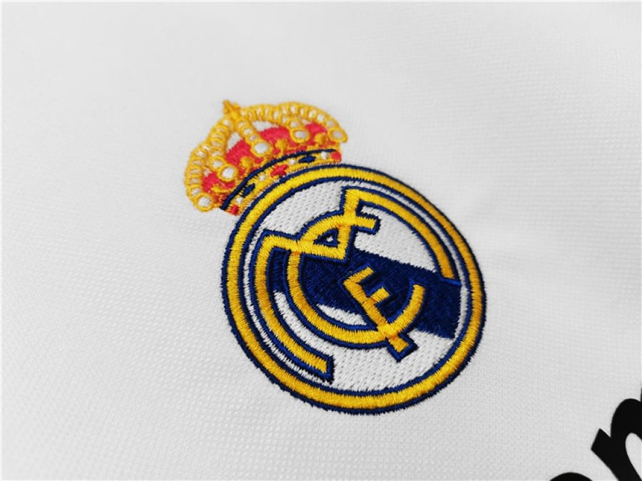Real Madrid kit for the 2008-2009 season, white