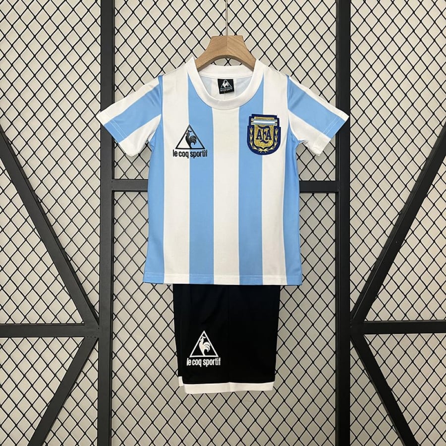 طقم منتخب الارجنتين موسم 1986 اطفال
