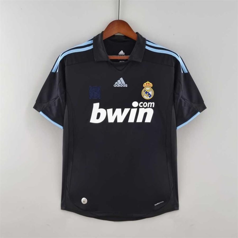 طقم ريال مدريد موسم  2009-2010 اسود