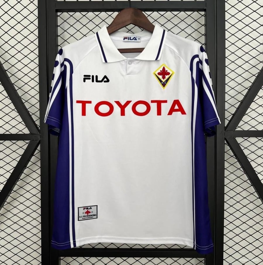 طقم فيورنتينا موسم 1999-2000 ابيض