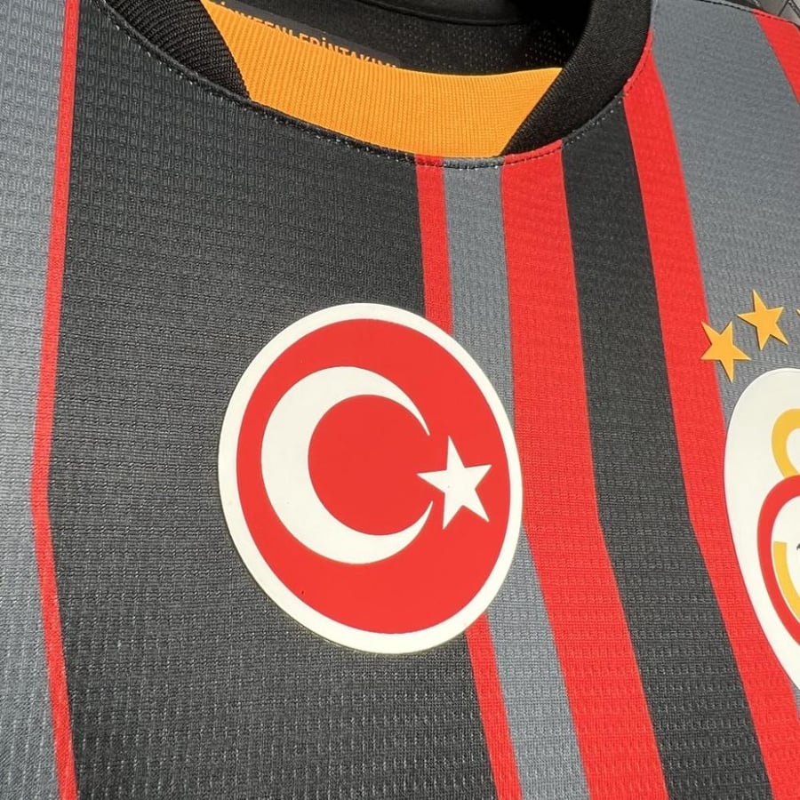 Galatasaray third kit 2024-2025