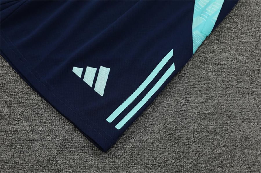 Summer training set Arsenal 2024-2025 sky blue