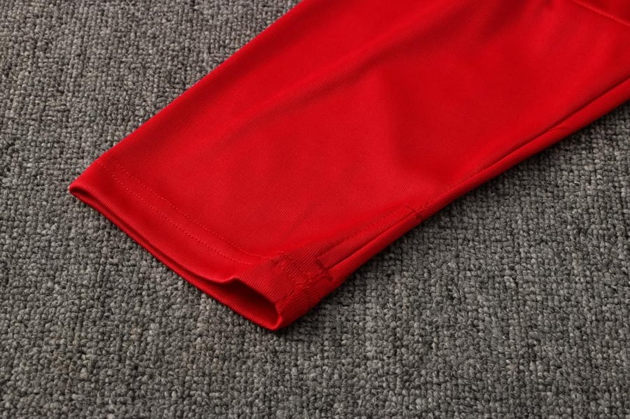Winter training set Ajax 2021-2022 red