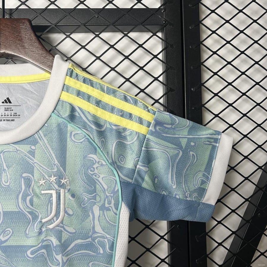 Juventus reserve kit 2025-2026 children