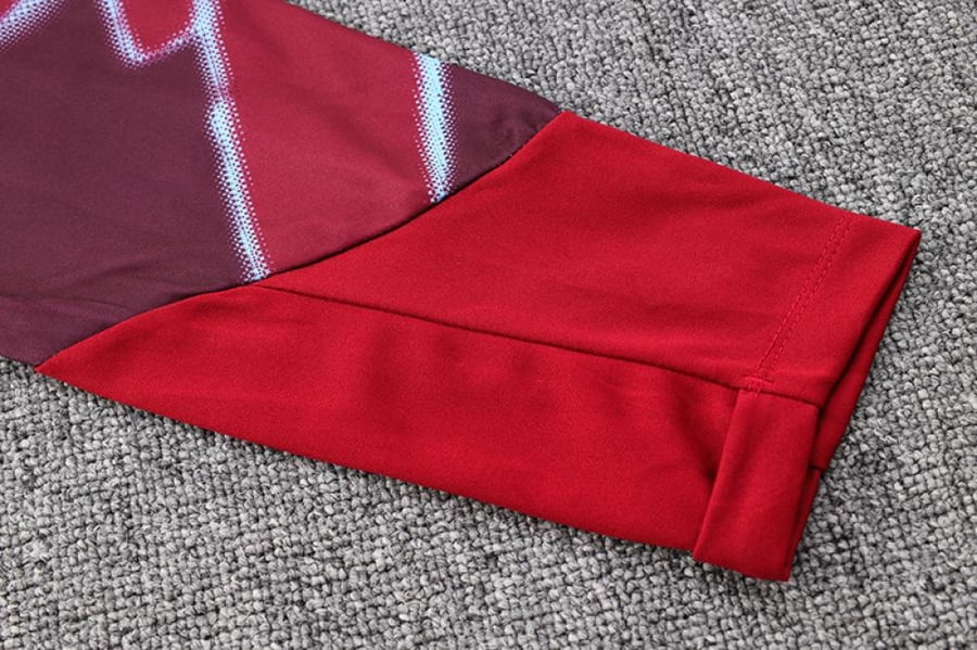Winter training set West Ham United 2022-2023 red