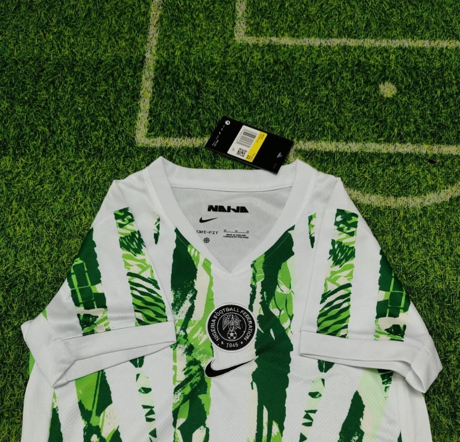 طقم منتخب نيجيريا الاحتياطي 2025-2026 اطفال