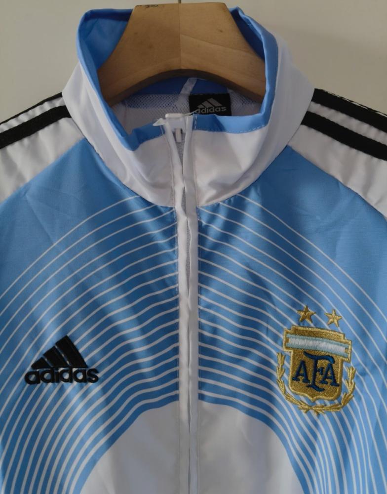 جاكيت منتخب الارجنتين 2006 ابيض