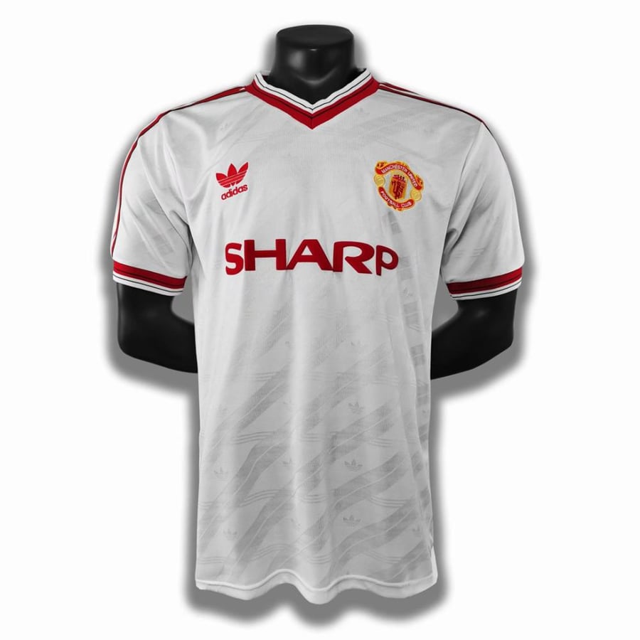Manchester United kit for the 1986-1988 season, white