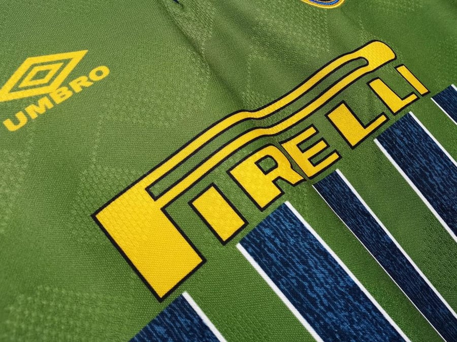 Inter Milan team for the 1995-1996 season green