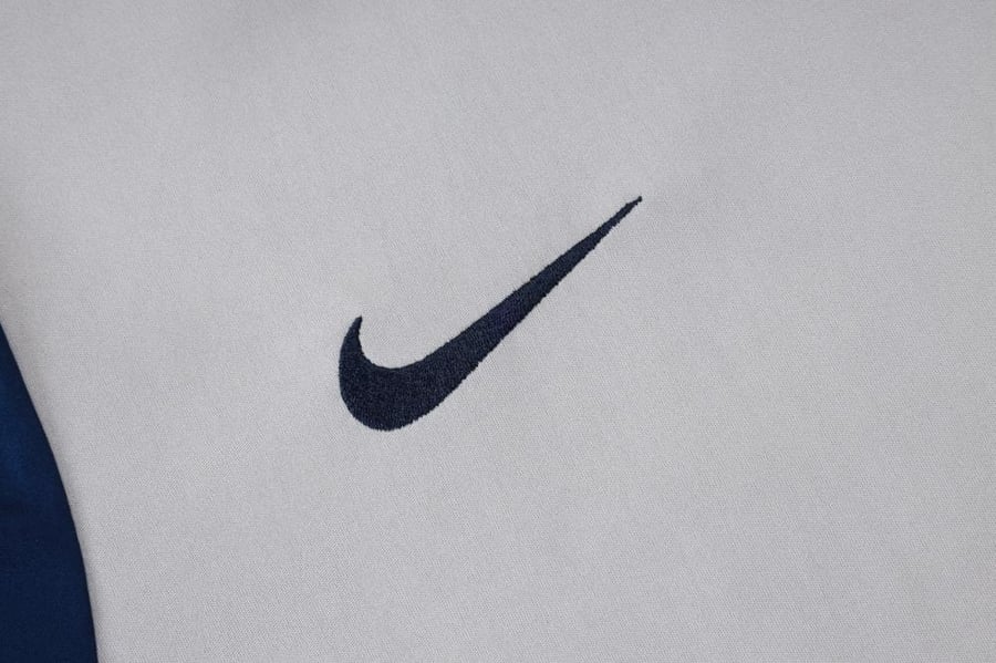 Tottenham Hotspur 2025-2026 summer training set gray