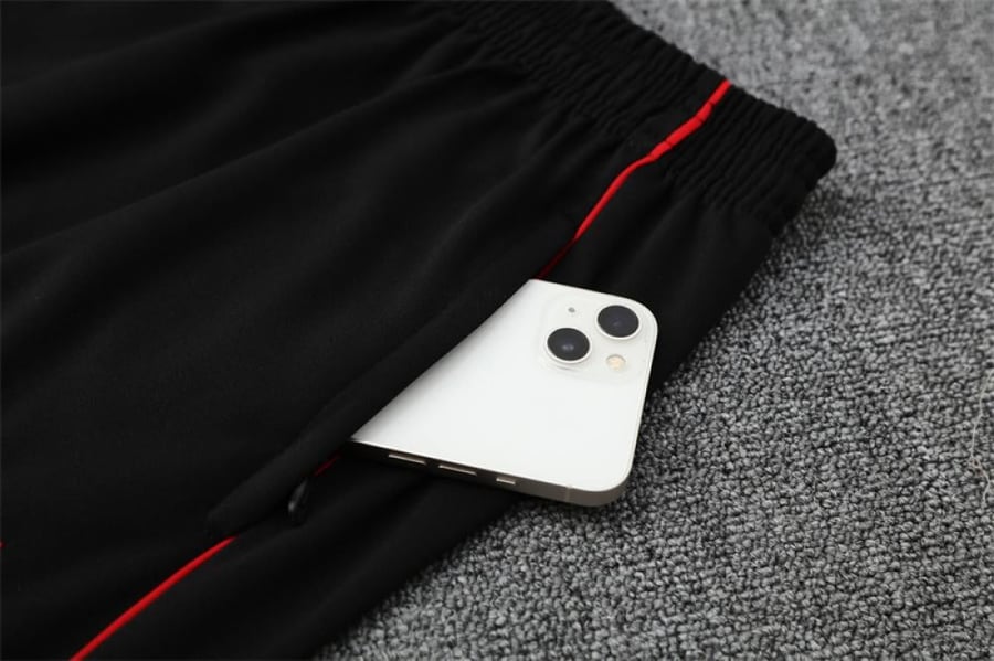Winter training set Bayern Munich 2025-2026 black