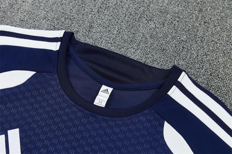 Real Madrid 2026-2027 summer training set navy
