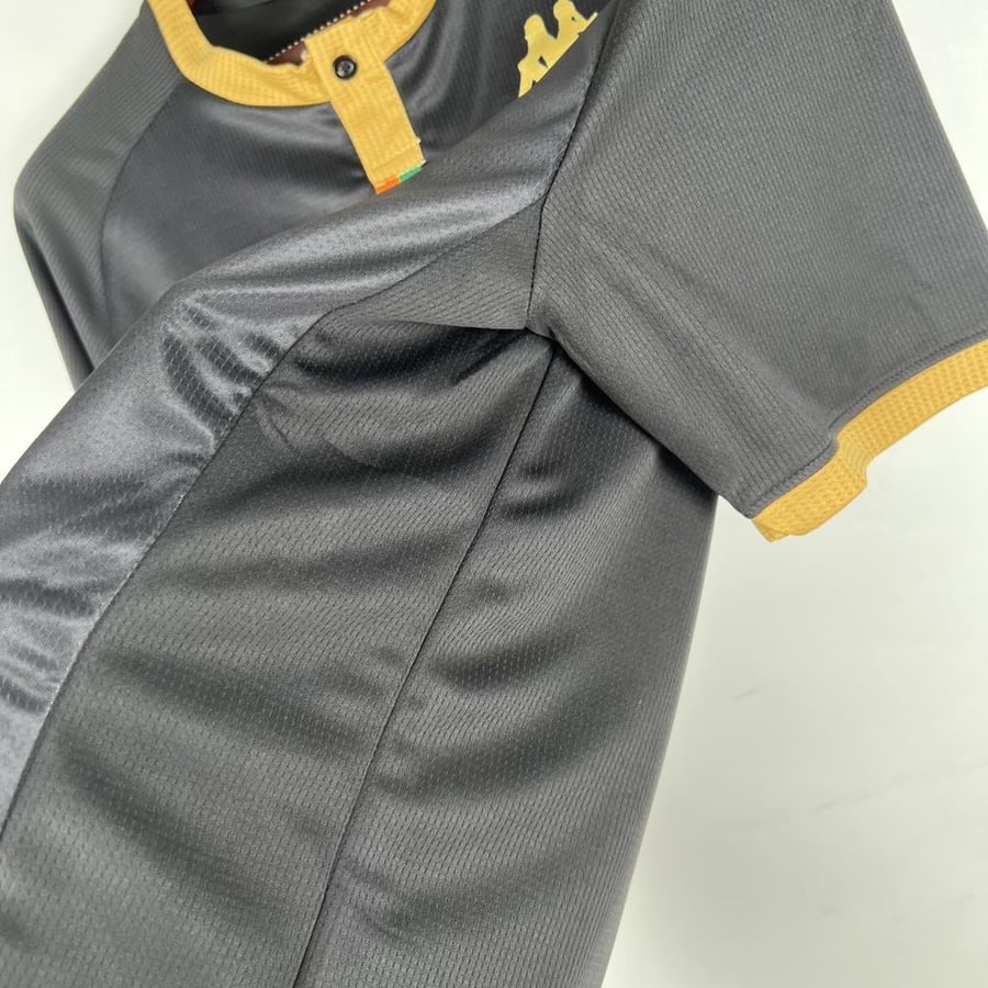 Venice set for the 2023-2024 season, black