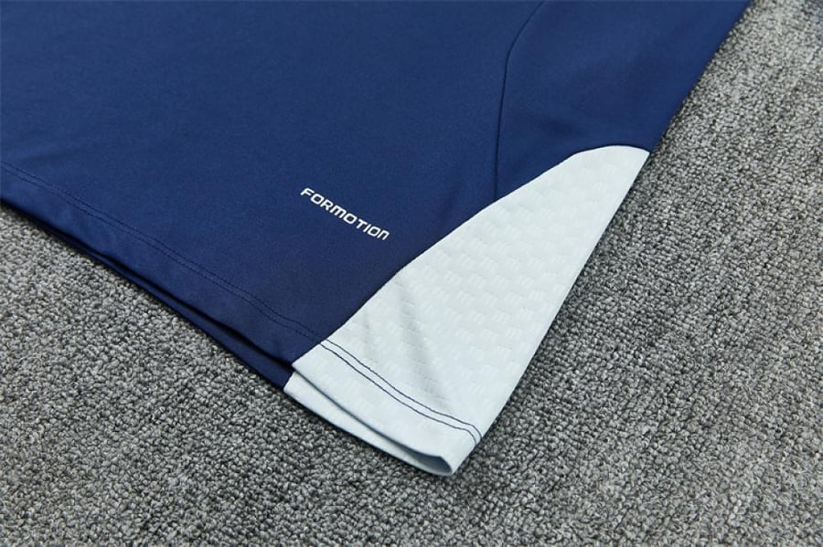 Winter training set Real Madrid 2026-2027 navy