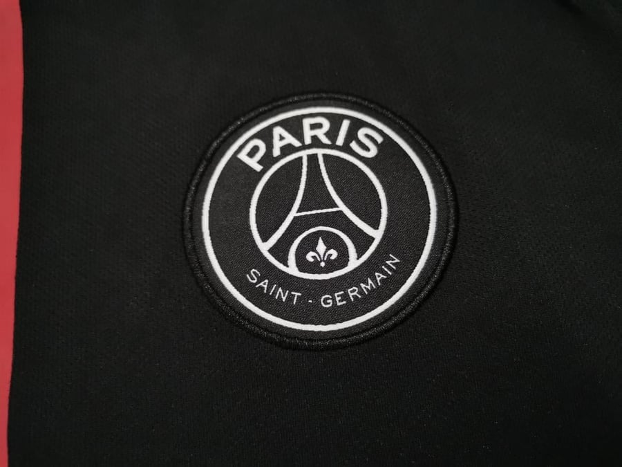 Paris Saint-Germain kit for the 2019-2020 season navy