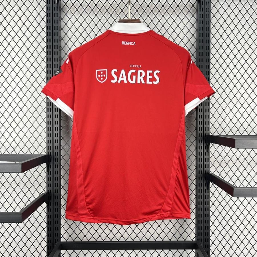 Benfica kit for the 2009-2010 season red