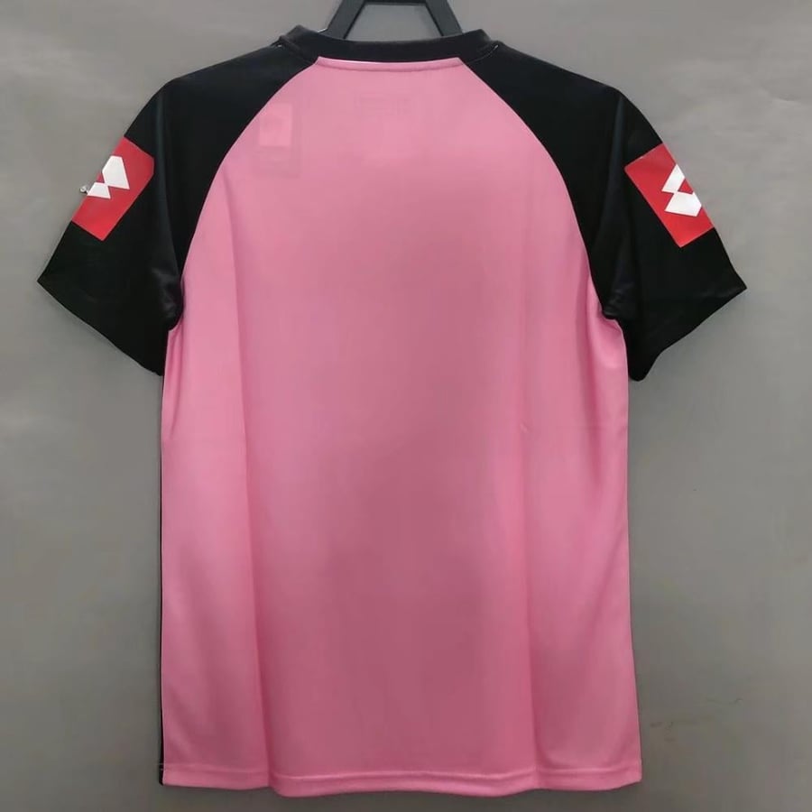 Juventus team 2002-2003 pink