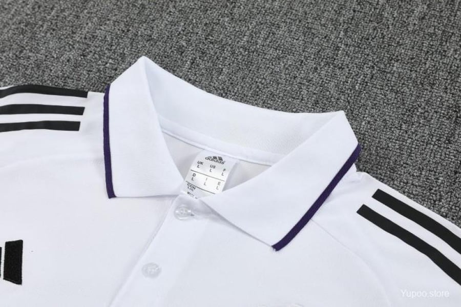 Manchester United 2025-2026 summer training set polo white