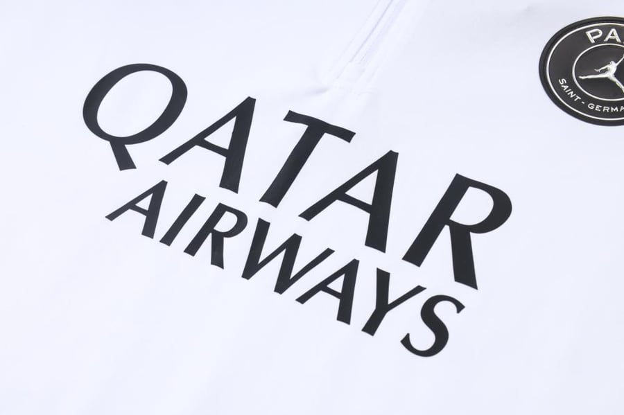 طقم تدريب شتوي باريس سانت جيرمان 2026-2027 ابيض