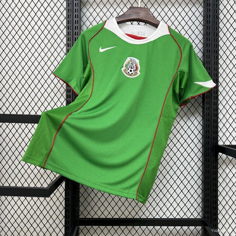 طقم منتخب المكسيك موسم 2006