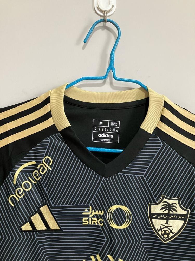 طقم الاهلي التراثي 2024-2025