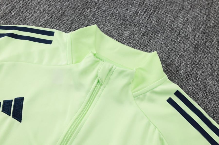 Winter training set Real Madrid 2025-2026 green full zipper