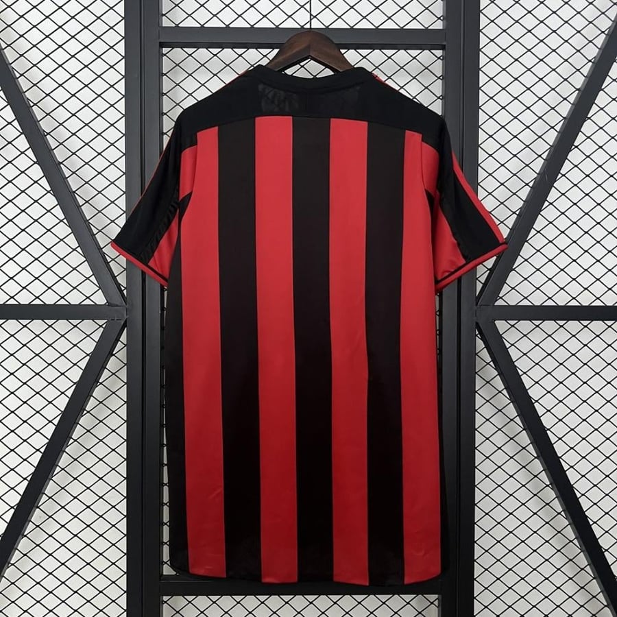 Milan kit for the 2003-2004 season, red