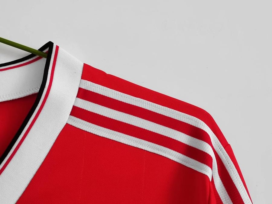 Manchester United set, 1982-1983 season, red, long sleeve