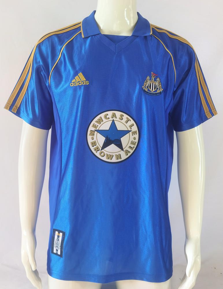 Newcastle United kit for the 1998-1999 season