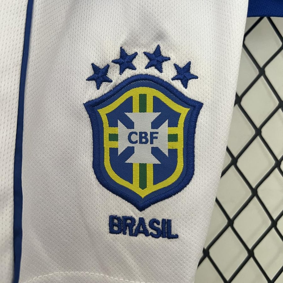طقم منتخب البرازيل موسم 2002  اطفال ازرق