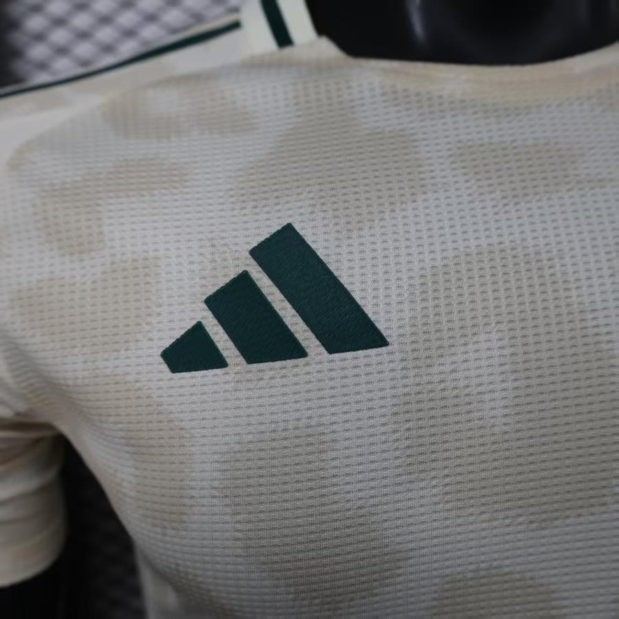 Saudi Arabian national team backup kit 2025-2026