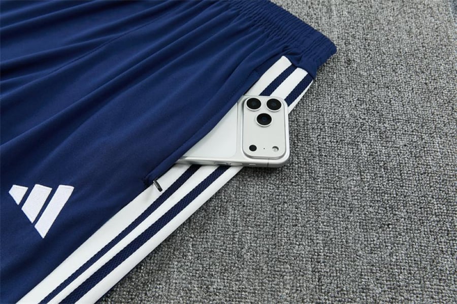 Winter training set Real Madrid 2026-2027 navy