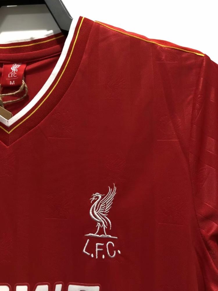 Liverpool kit for the 1985-1986 season, red
