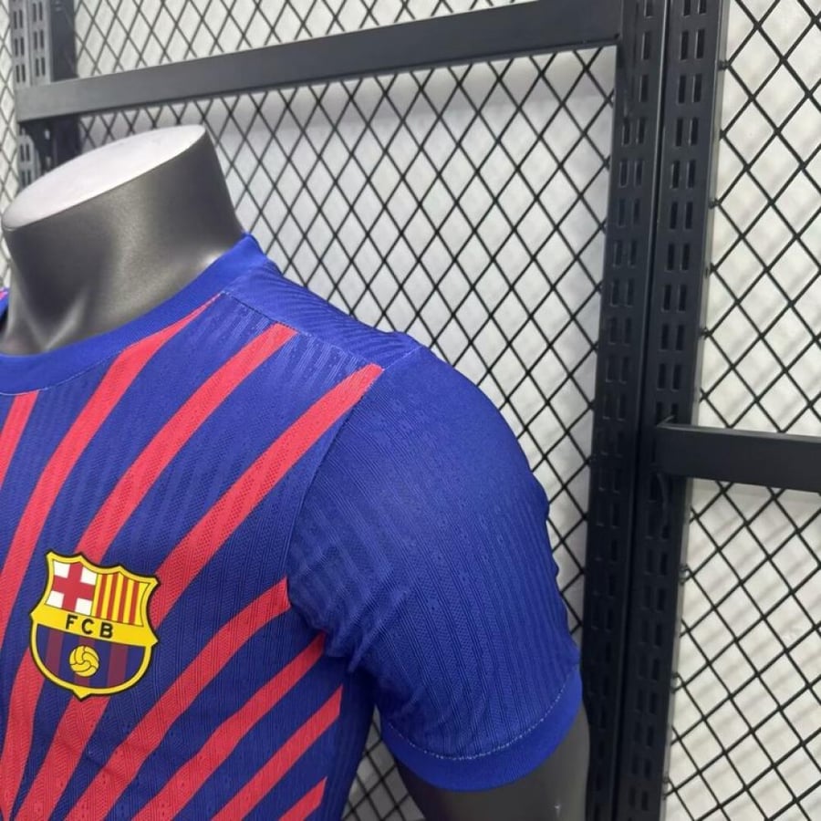Barcelona set, special edition 2025-2026, Luffy