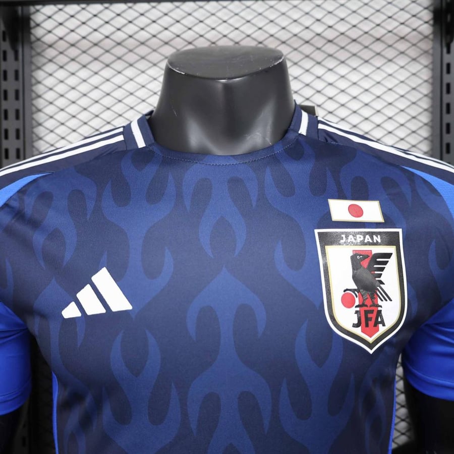 طقم منتخب اليابان الاساسي 2024-2025