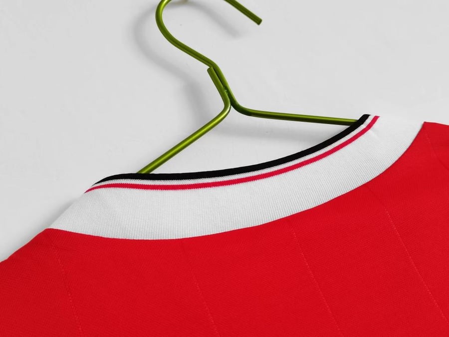 Manchester United set, 1982-1983 season, red, long sleeve