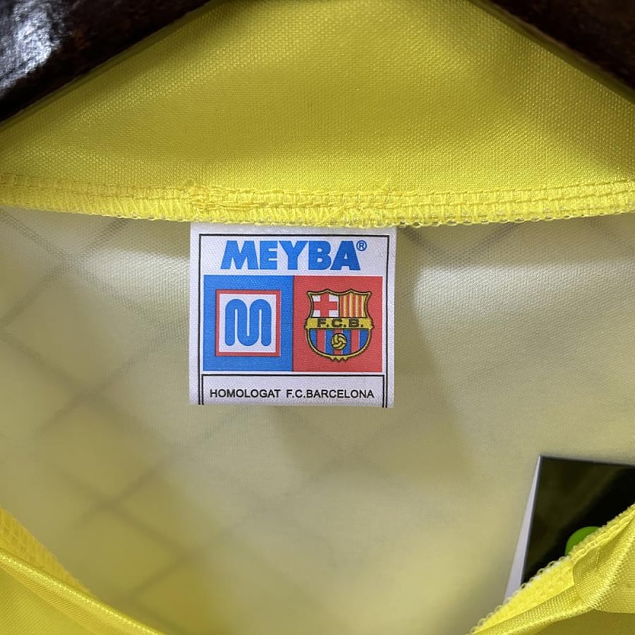 Barcelona kit for the 1982-1994 season, yellow