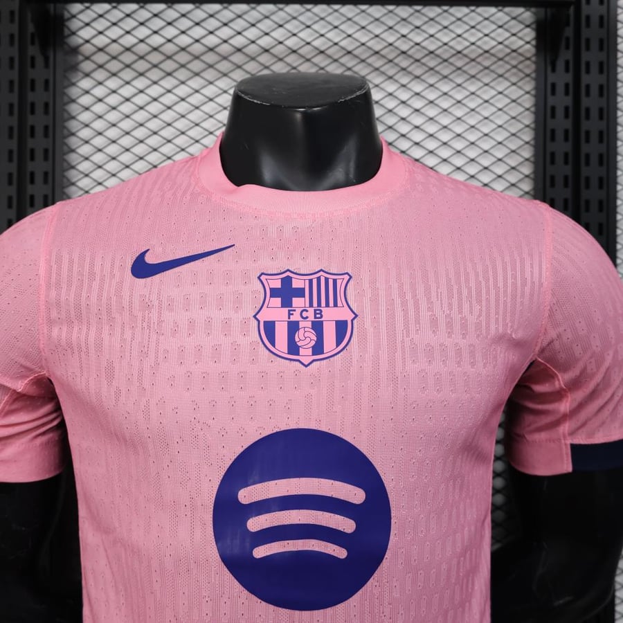 Barcelona set, special edition 2025-2026, pink