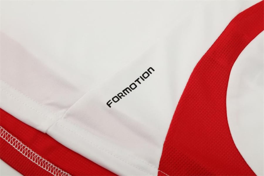 Milan training T-shirt 2006-2007 white