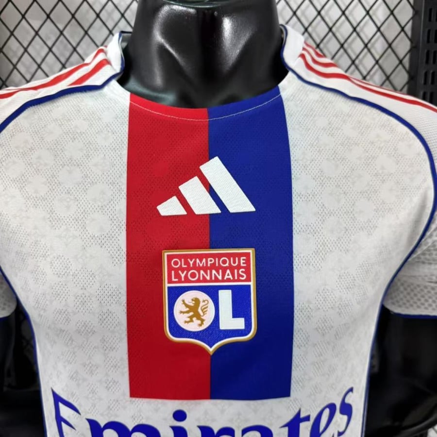Olympique Lyon main kit 2025-2026
