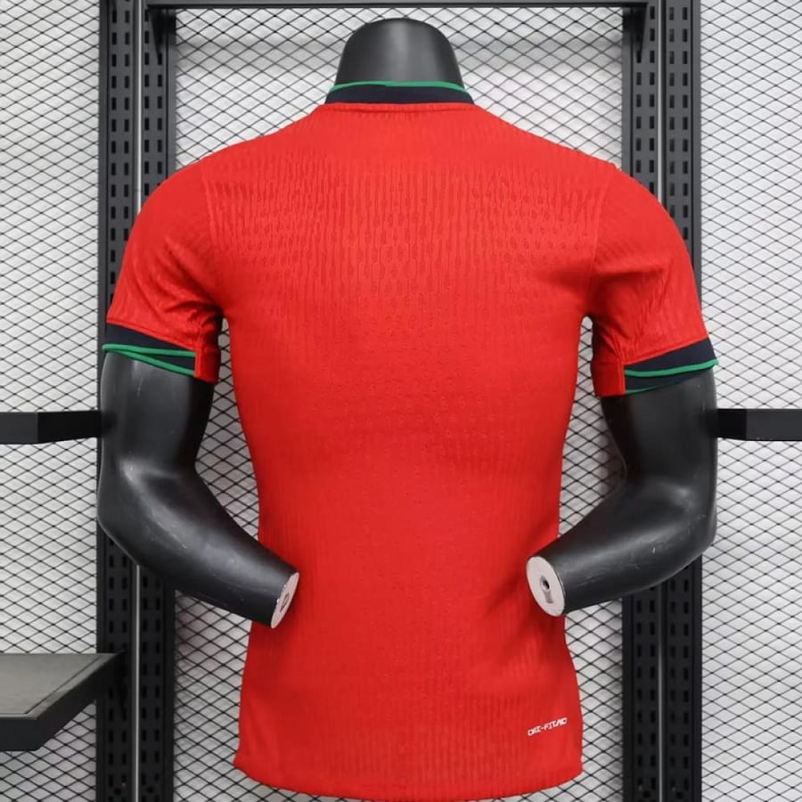 طقم منتخب البرتغال الاساسي 2023-2024
