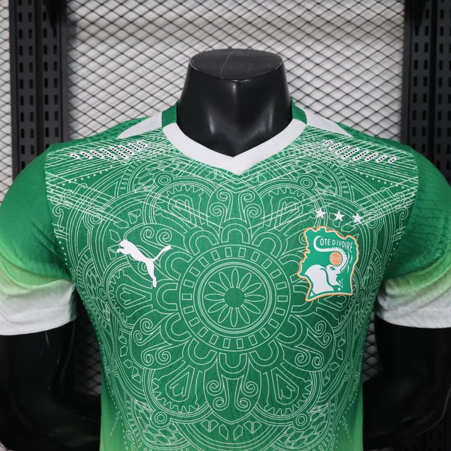 طقم منتخب ساحل العاج نسخة خاصة كاس العالم 2026