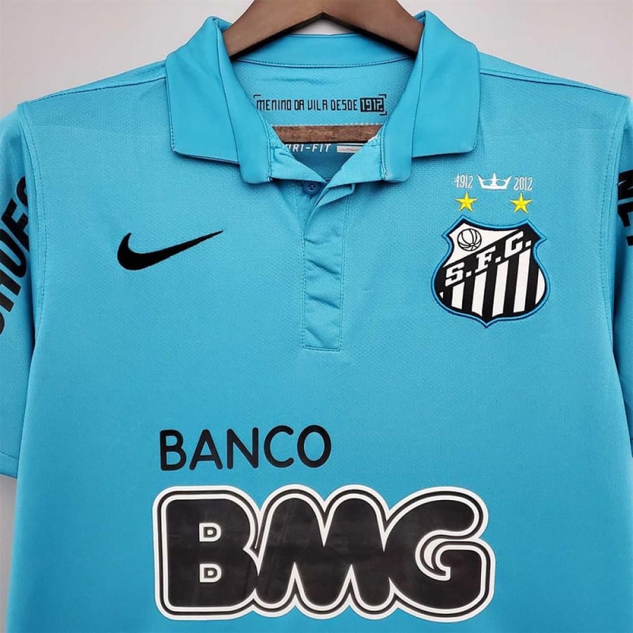 Santos reserve kit for the 2011-2012 season