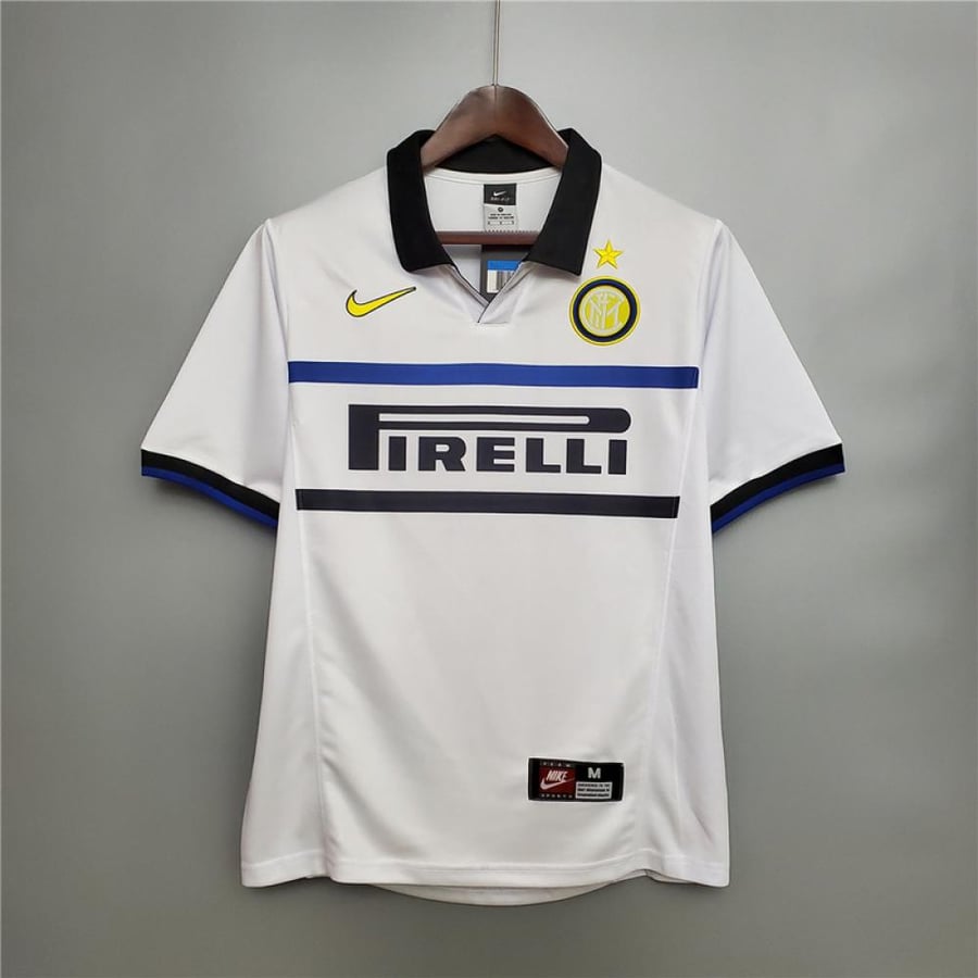 Inter Milan team season 1998-1999 white